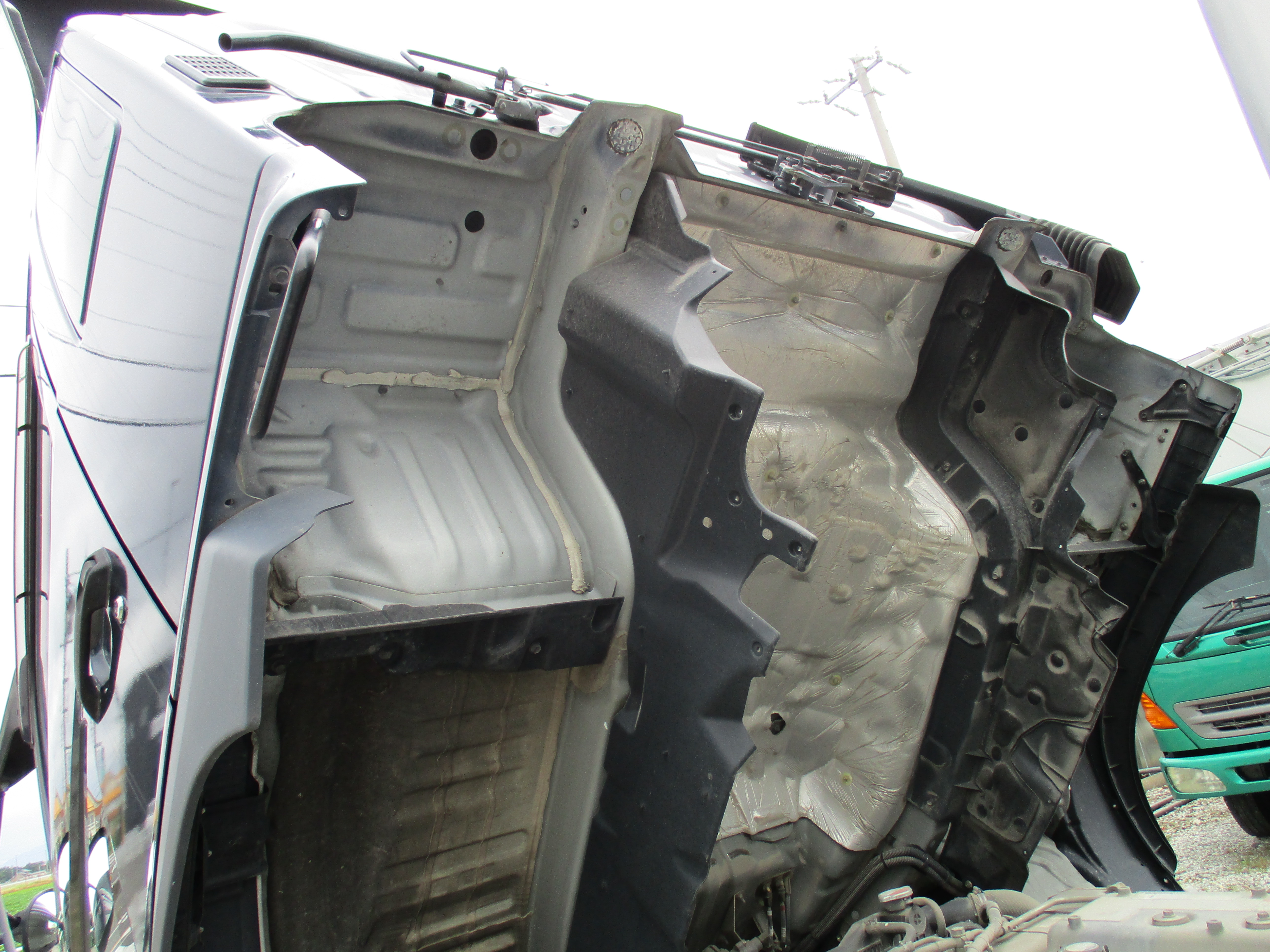 日野 中型ワイド レンジャー アルミウィング 2KG-FD2ABG