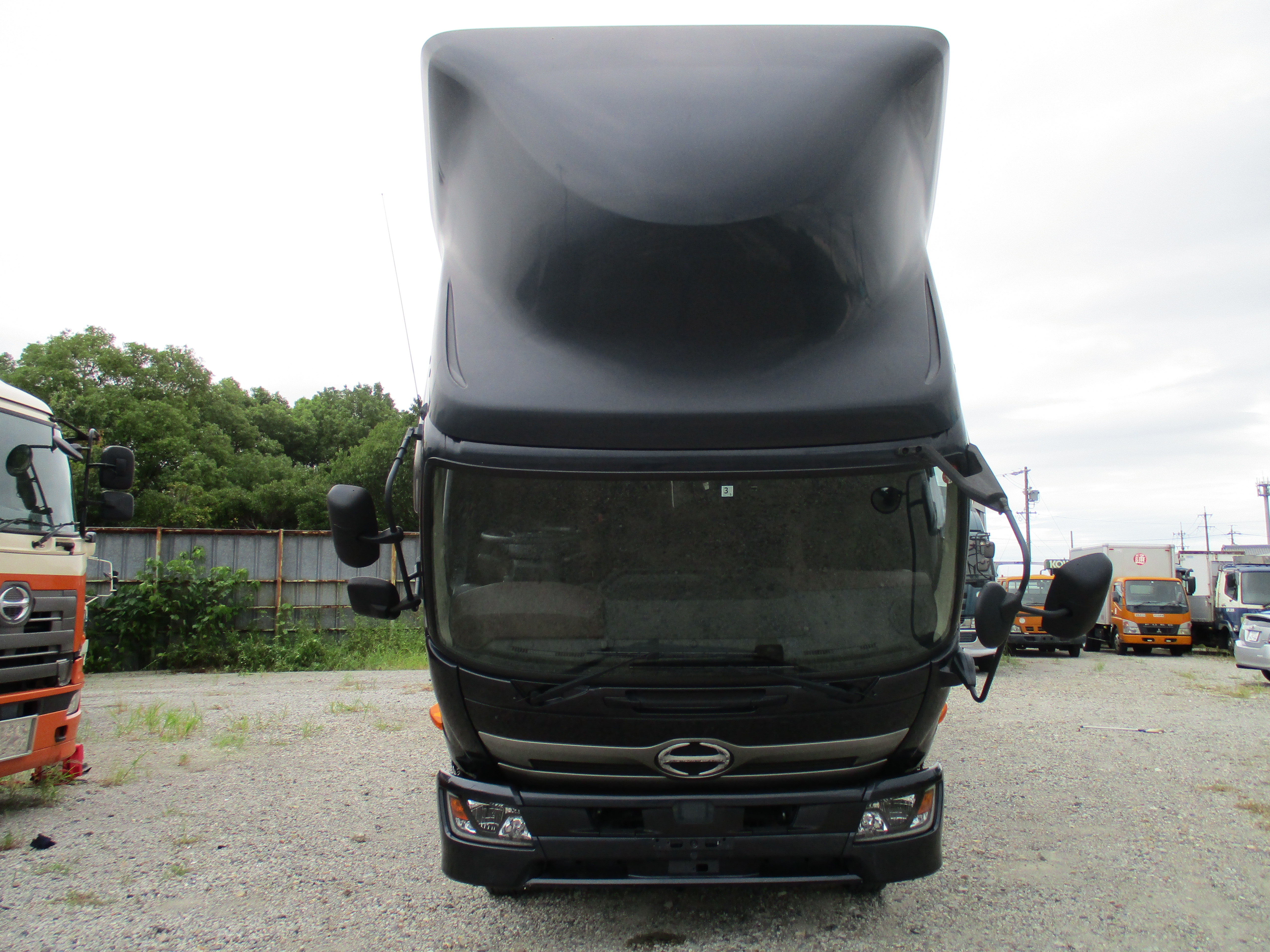 日野 中型ワイド レンジャー アルミウィング 2KG-FD2ABG