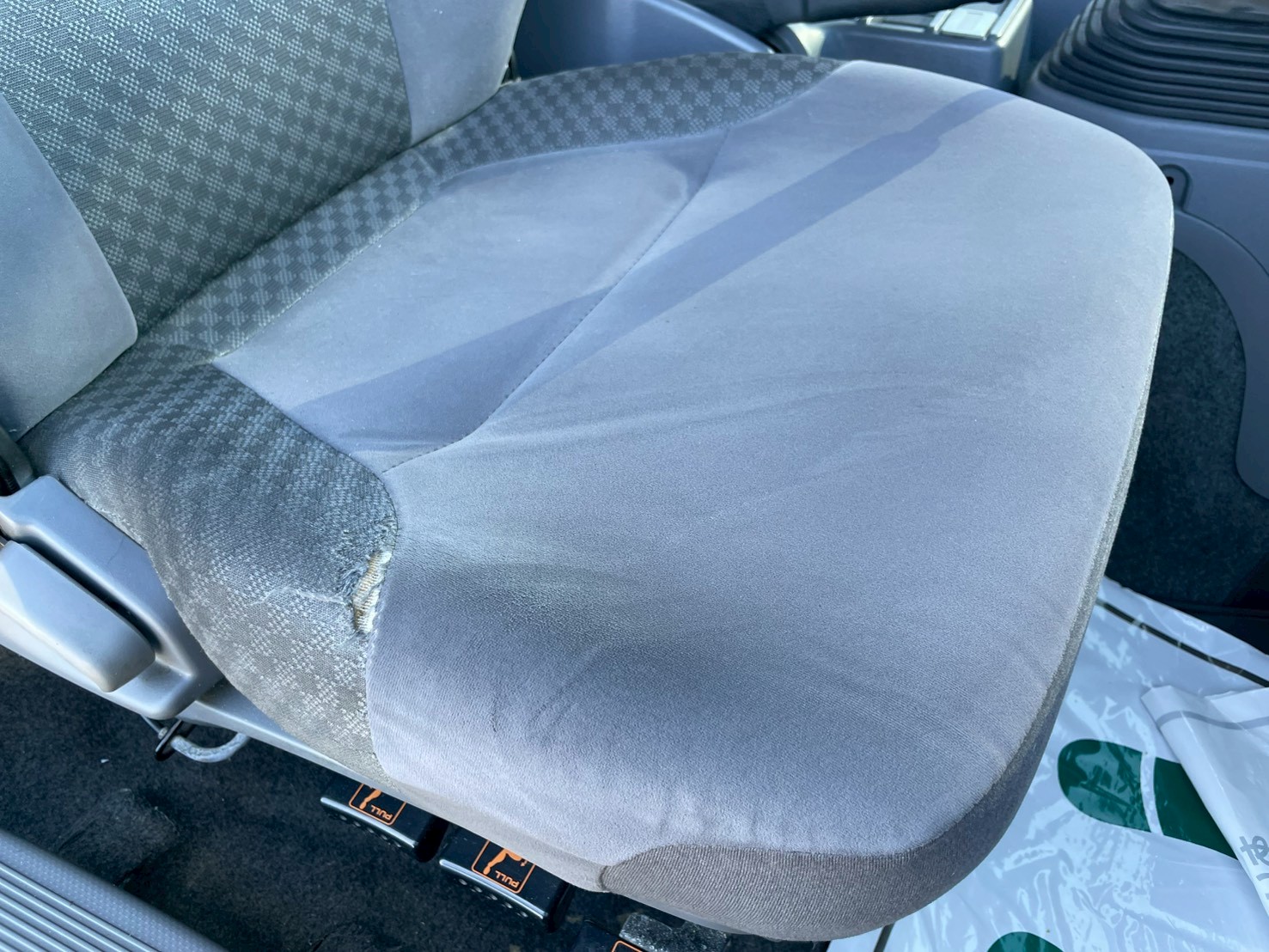 いすゞ 中型ワイド  アルミウィング TKG-FRR90S2