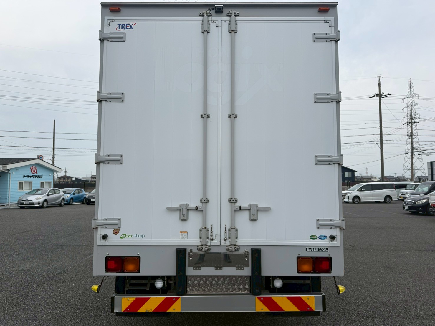 いすゞ 中型ワイド フォワード アルミウィング 2RG-FRR90T2