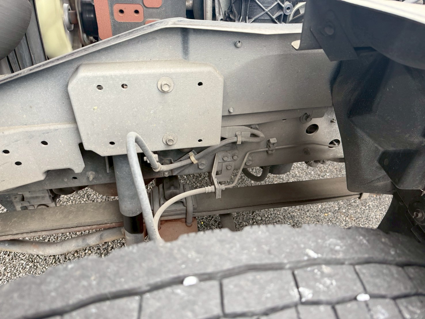 いすゞ 中型ワイド フォワード アルミウィング 2RG-FRR90T2