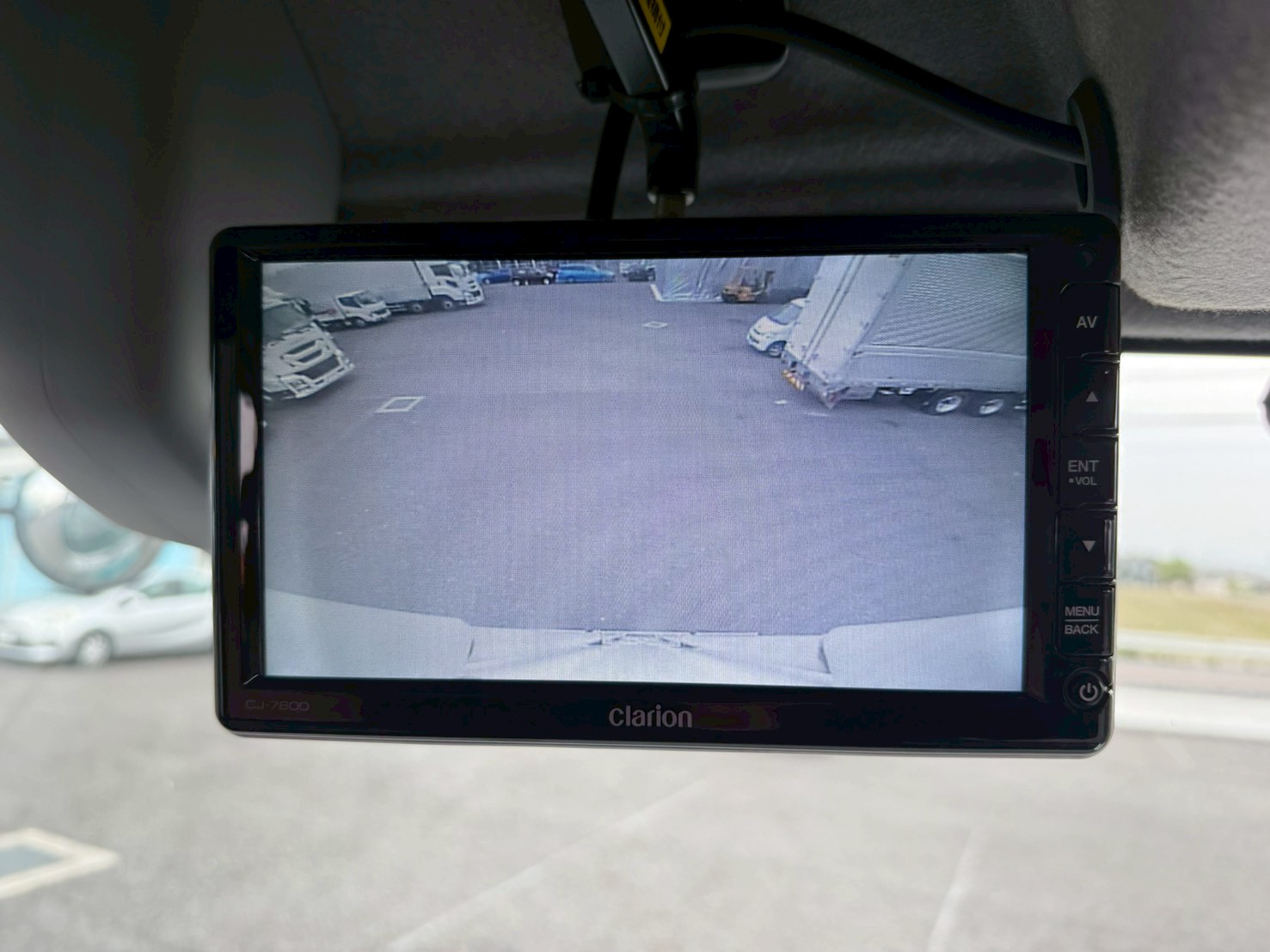 いすゞ 中型ワイド フォワード アルミウィング 2RG-FRR90T2