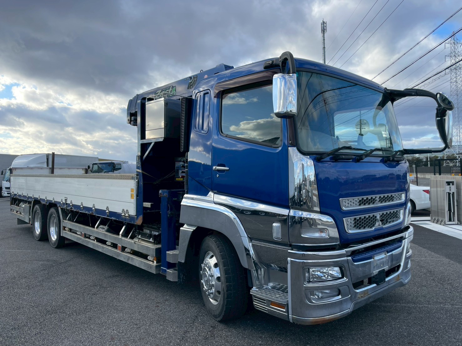 三菱 10t超  クレーン４段 QPG-FV64VZ