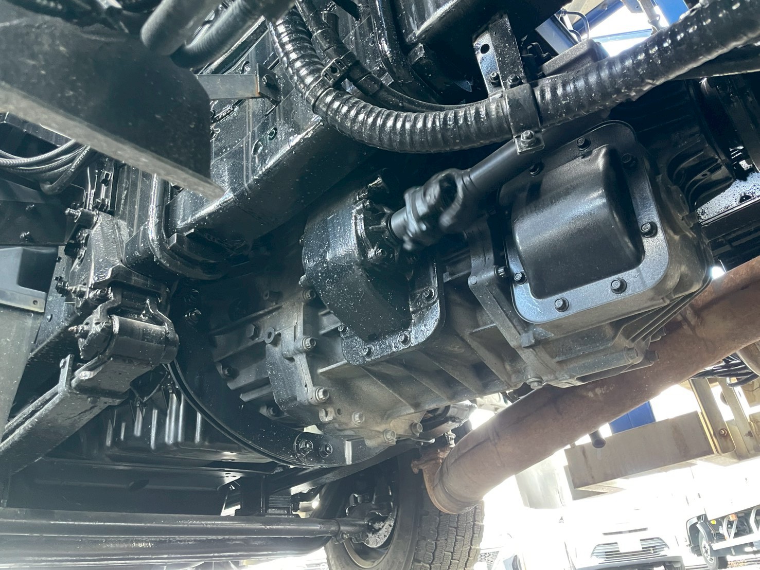 三菱 10t超  クレーン４段 QPG-FV64VZ