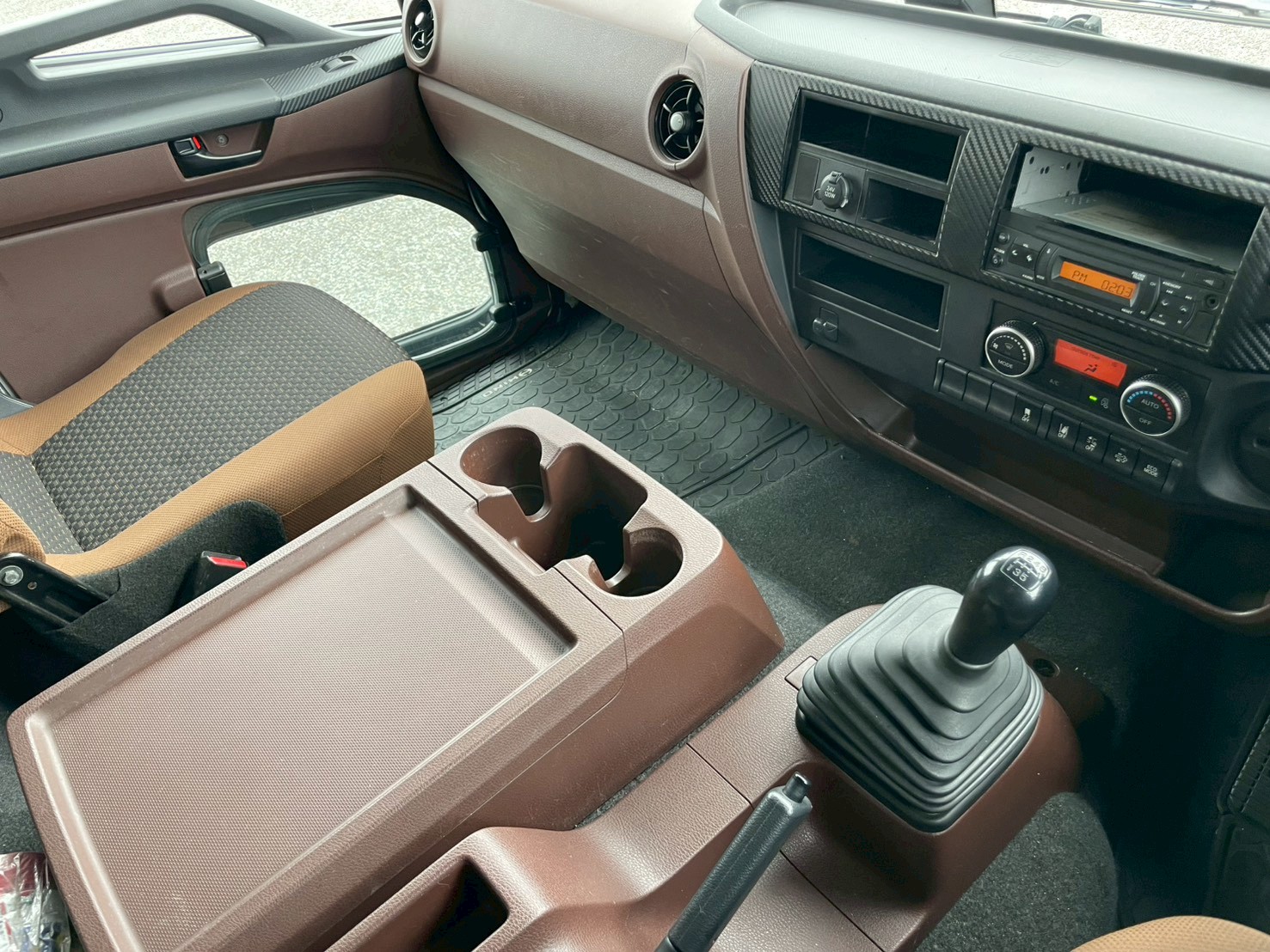 日野 中型増トンワイド  アルミウィング 2PG-FE2ABG