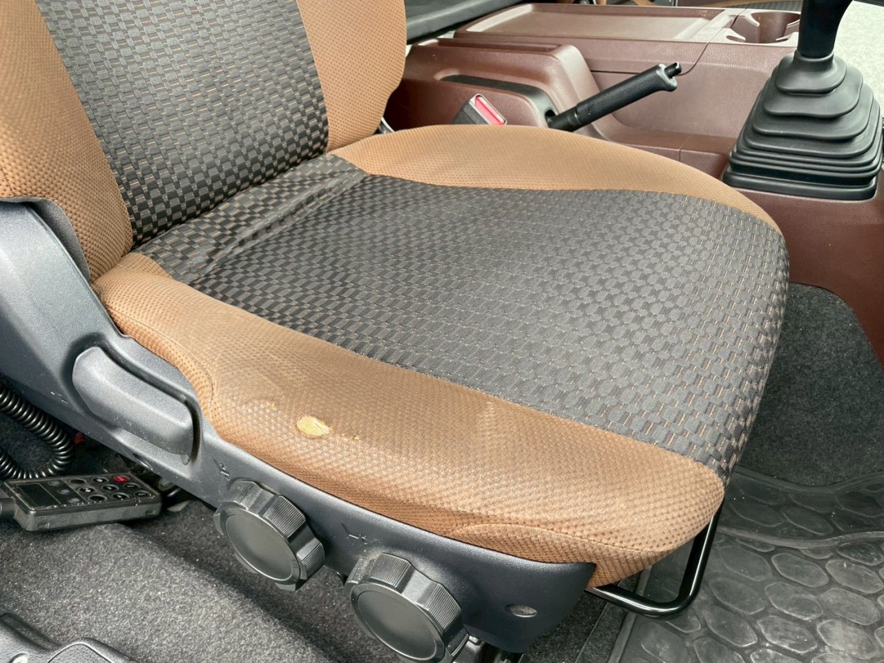 日野 中型増トンワイド  アルミウィング 2PG-FE2ABG