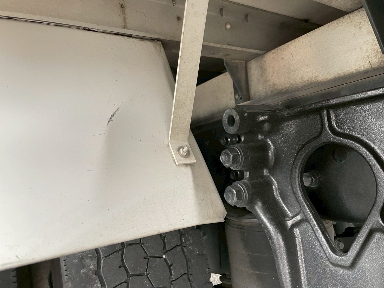 日野 中型増トンワイド  アルミウィング 2PG-FE2ABG