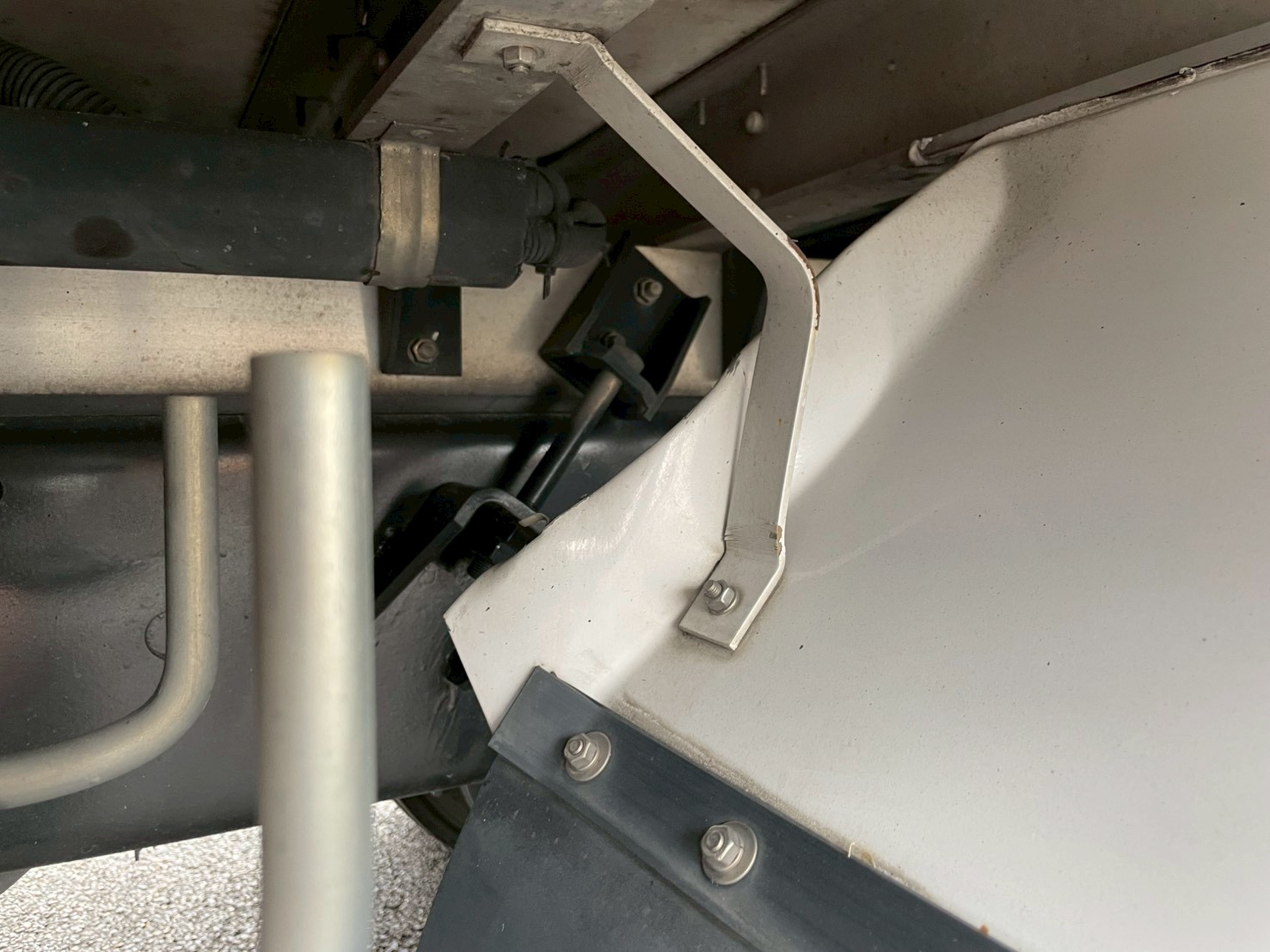 日野 中型増トンワイド  アルミウィング 2PG-FE2ABG