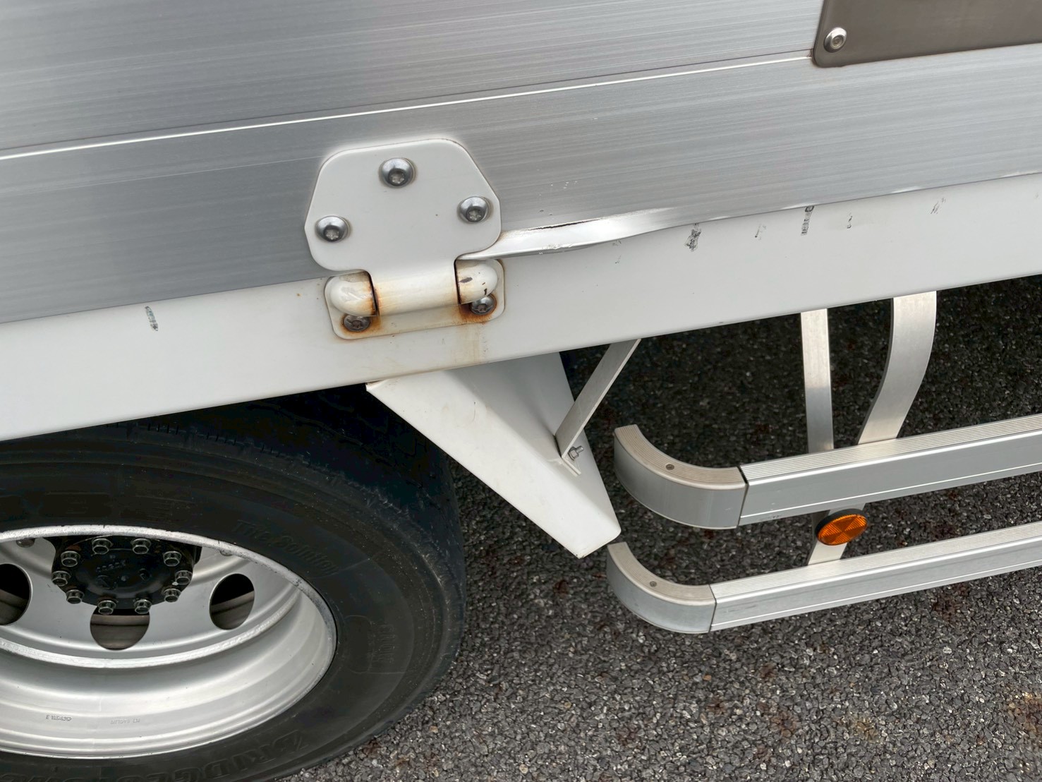 日野 中型増トンワイド  アルミウィング 2PG-FE2ABG