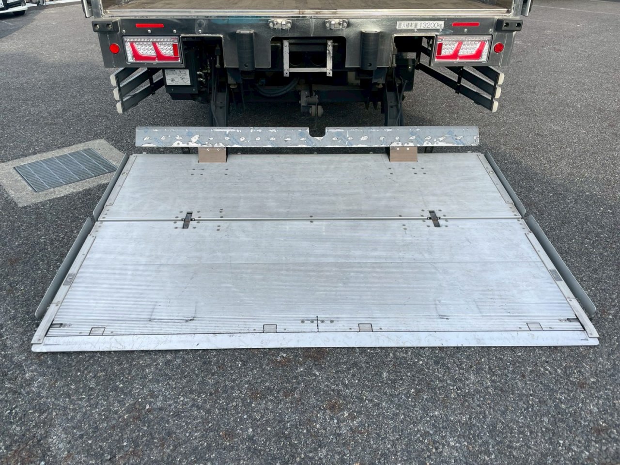 いすゞ 10t超 ギガ アルミウィング 2PG-CYJ77CA