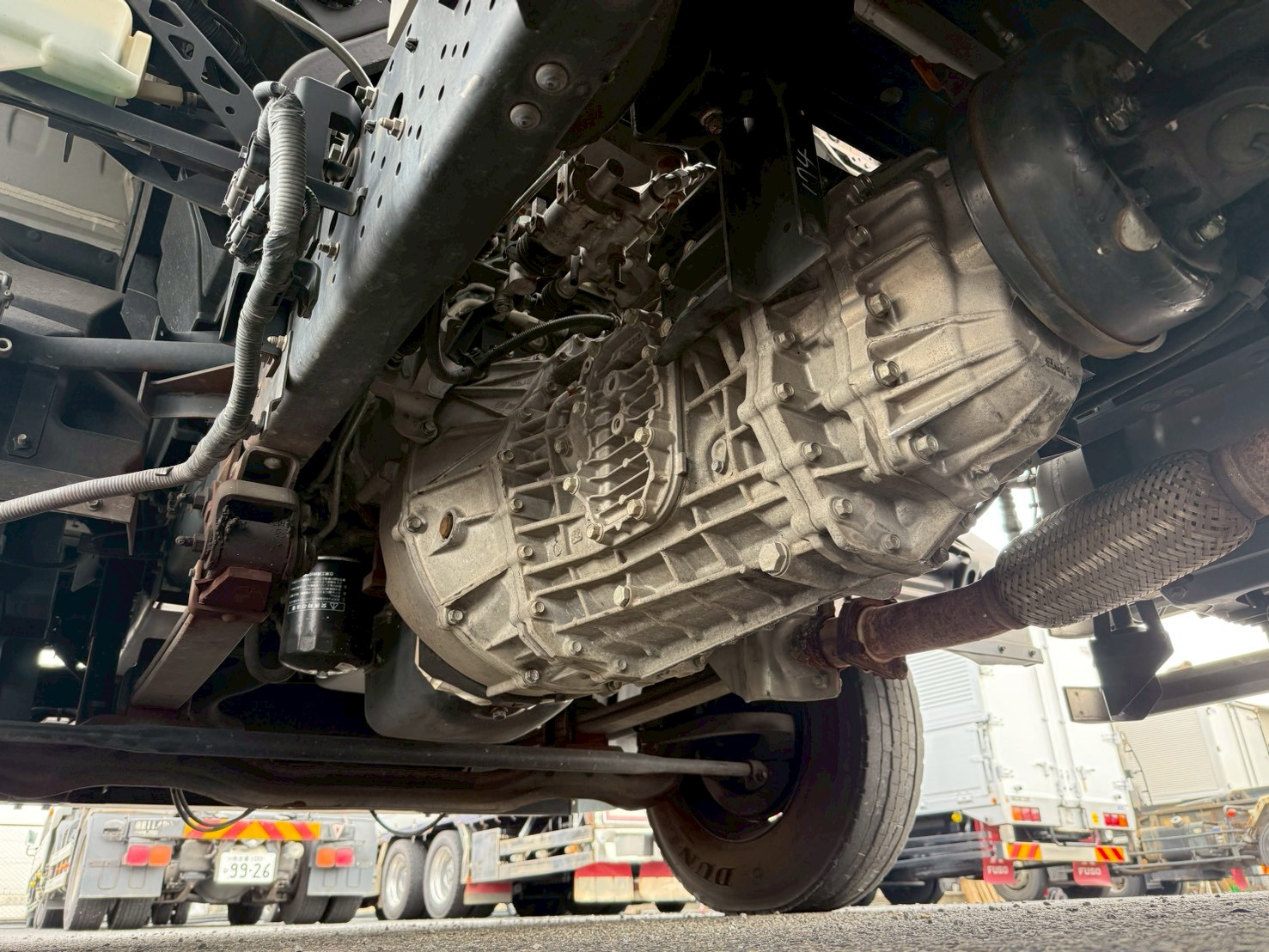 いすゞ 中型ワイド  アルミウィング 2RG-FRR90T2