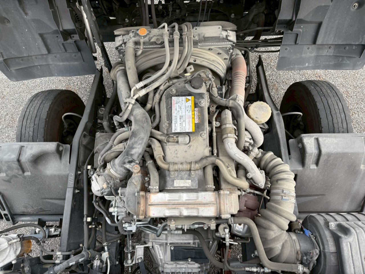 いすゞ 中型ワイド  アルミウィング 2RG-FRR90T2