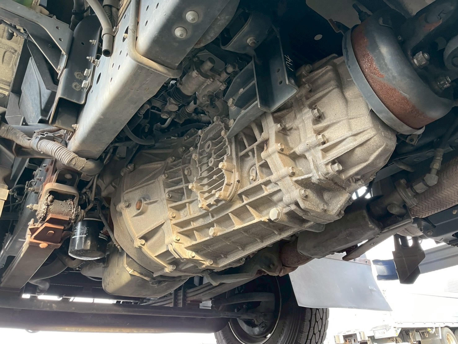 いすゞ 中型ワイド  冷凍車 TKG-FRR90T2