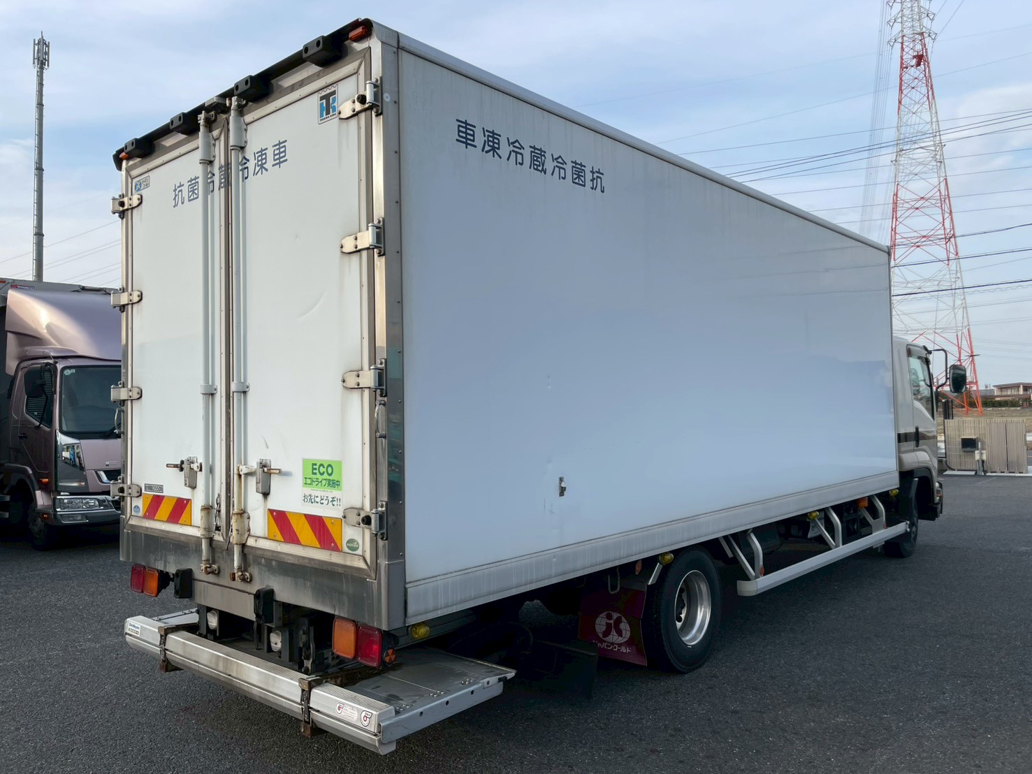 いすゞ 中型ワイド  冷凍車 TKG-FRR90T2