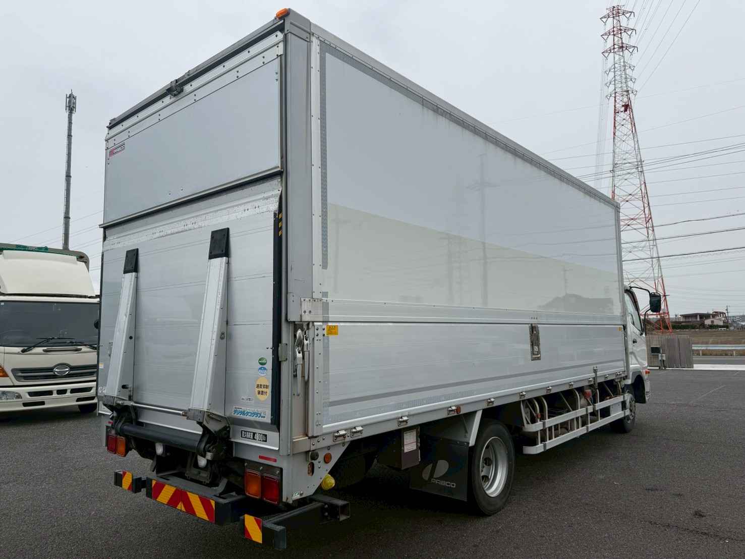 三菱 中型増トンワイド ファイター アルミウィング TKG-FK72FY