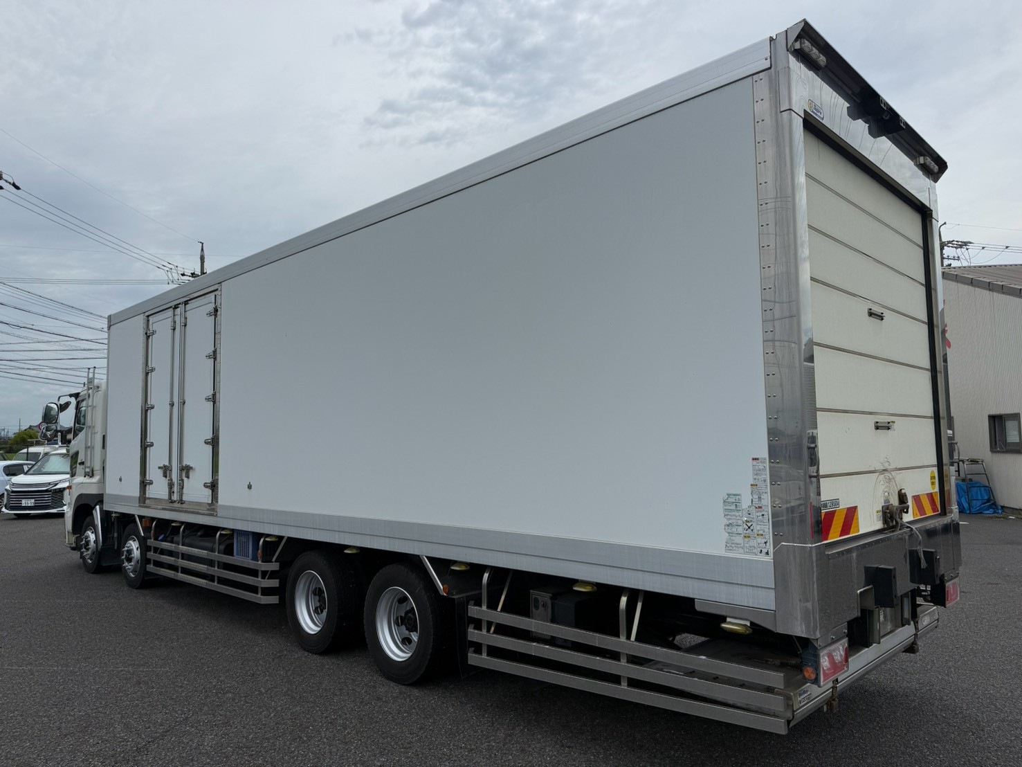 日野 10t超 プロフィア 冷凍車 2DG-FW1EHG