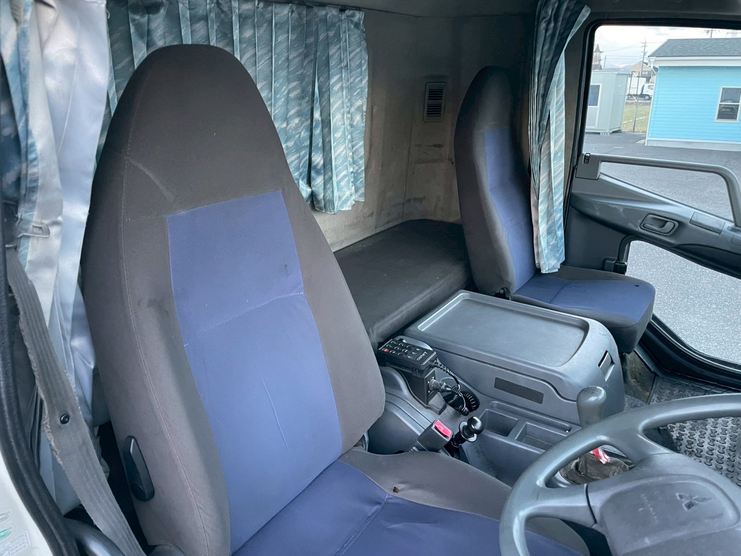 三菱 中型増トンワイド  平ボディ LKG-FK65FZ