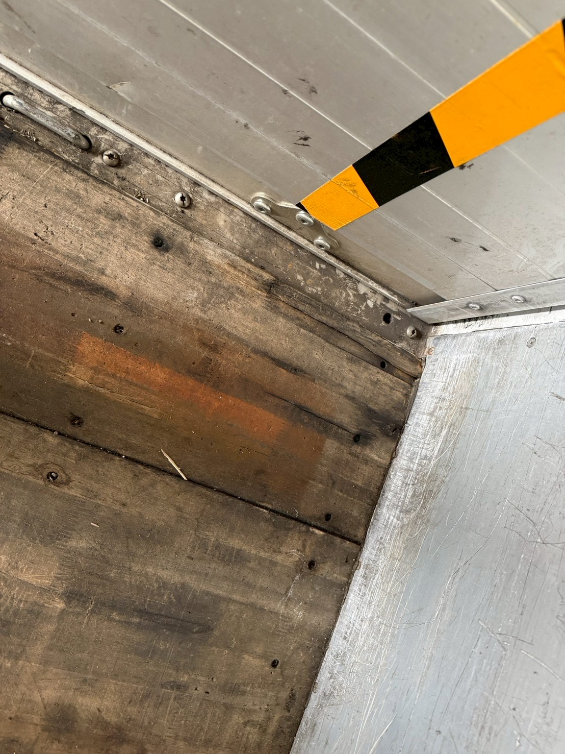 三菱 中型ワイド  アルミウィング TKG-FK61F