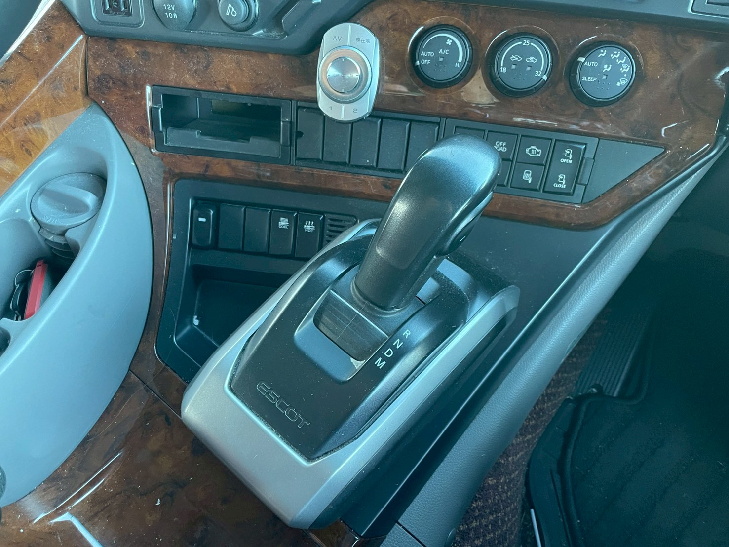 UDトラックス 10t超 クオン Ｓヘッド 2PG-GK5AAB