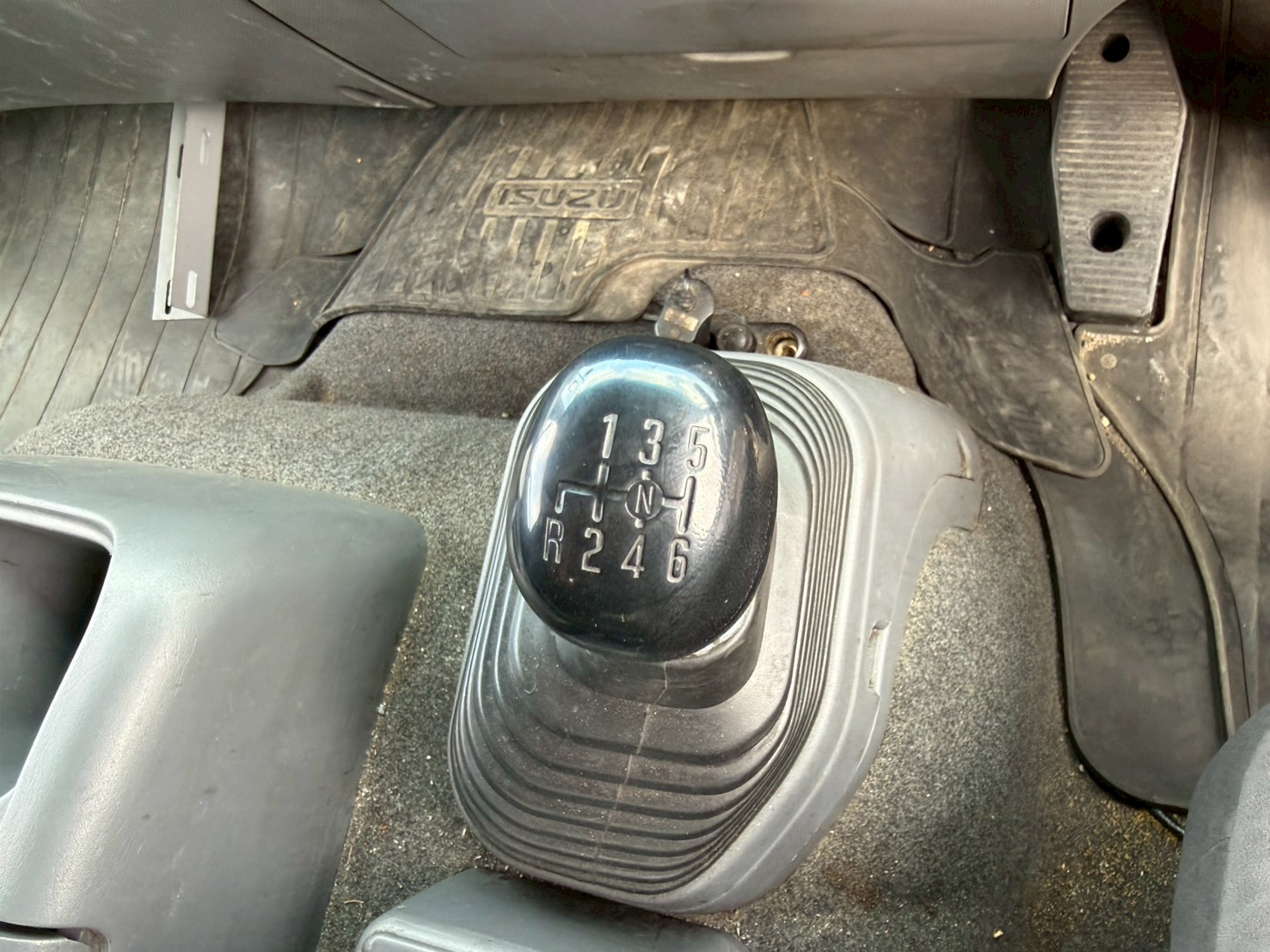 いすゞ 中型増トンワイド  クレーン３段 SKG-FSR90S2