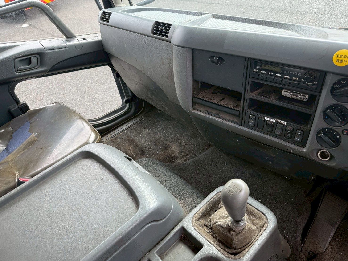 三菱 中型増トン標準  アームロール LKG-FK62FZ