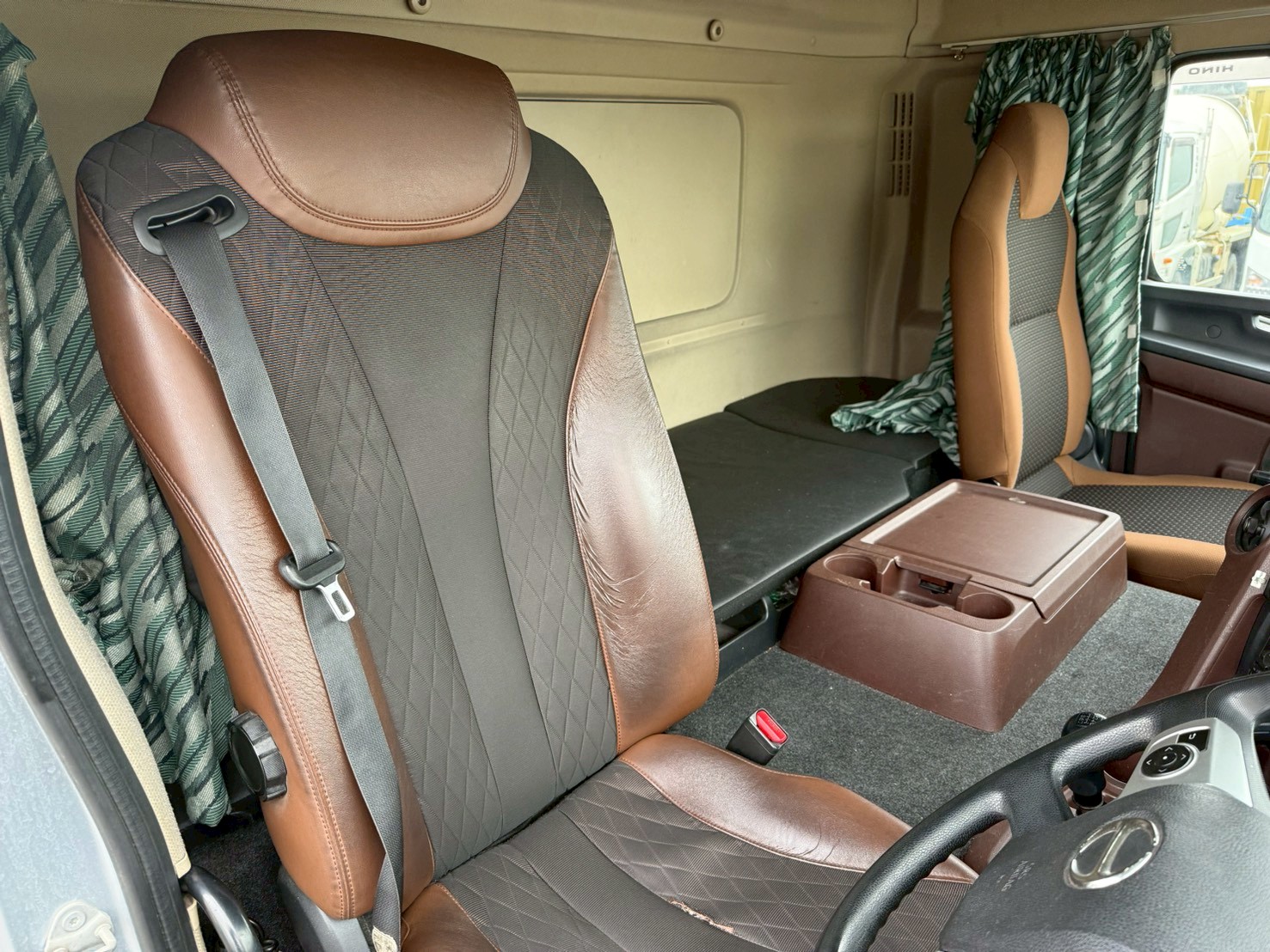 日野 10t超  アルミウィング 2DG-FW1AHG