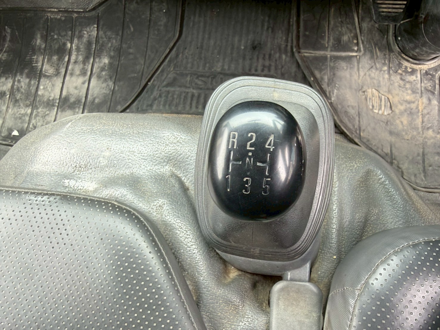 いすゞ 小型標準  ダンプ TKG-NJR85AD