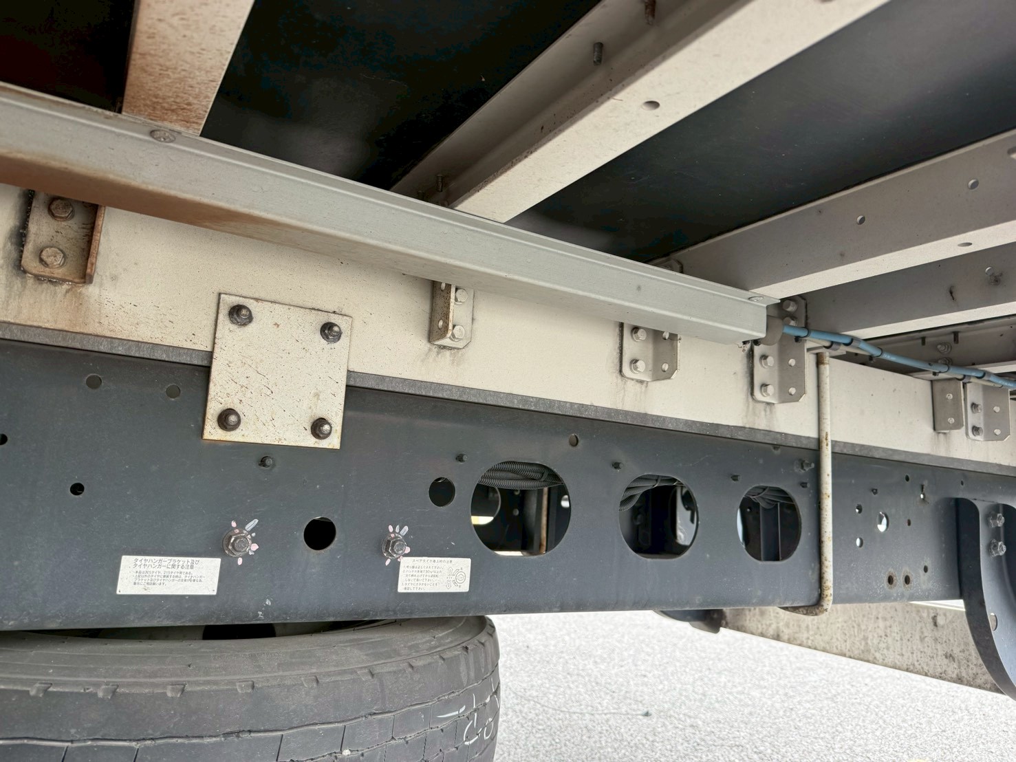 三菱 中型ワイド  アルミウィング TKG-FK61F