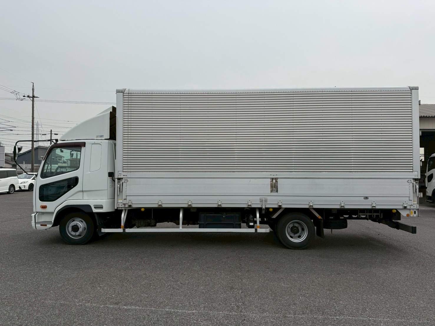 三菱 中型ワイド  アルミウィング TKG-FK61F