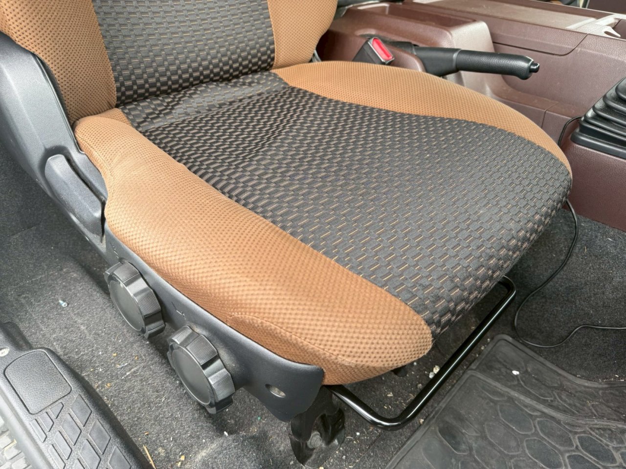 日野 中型ワイド  アルミウィング 2KG-FD2ABA