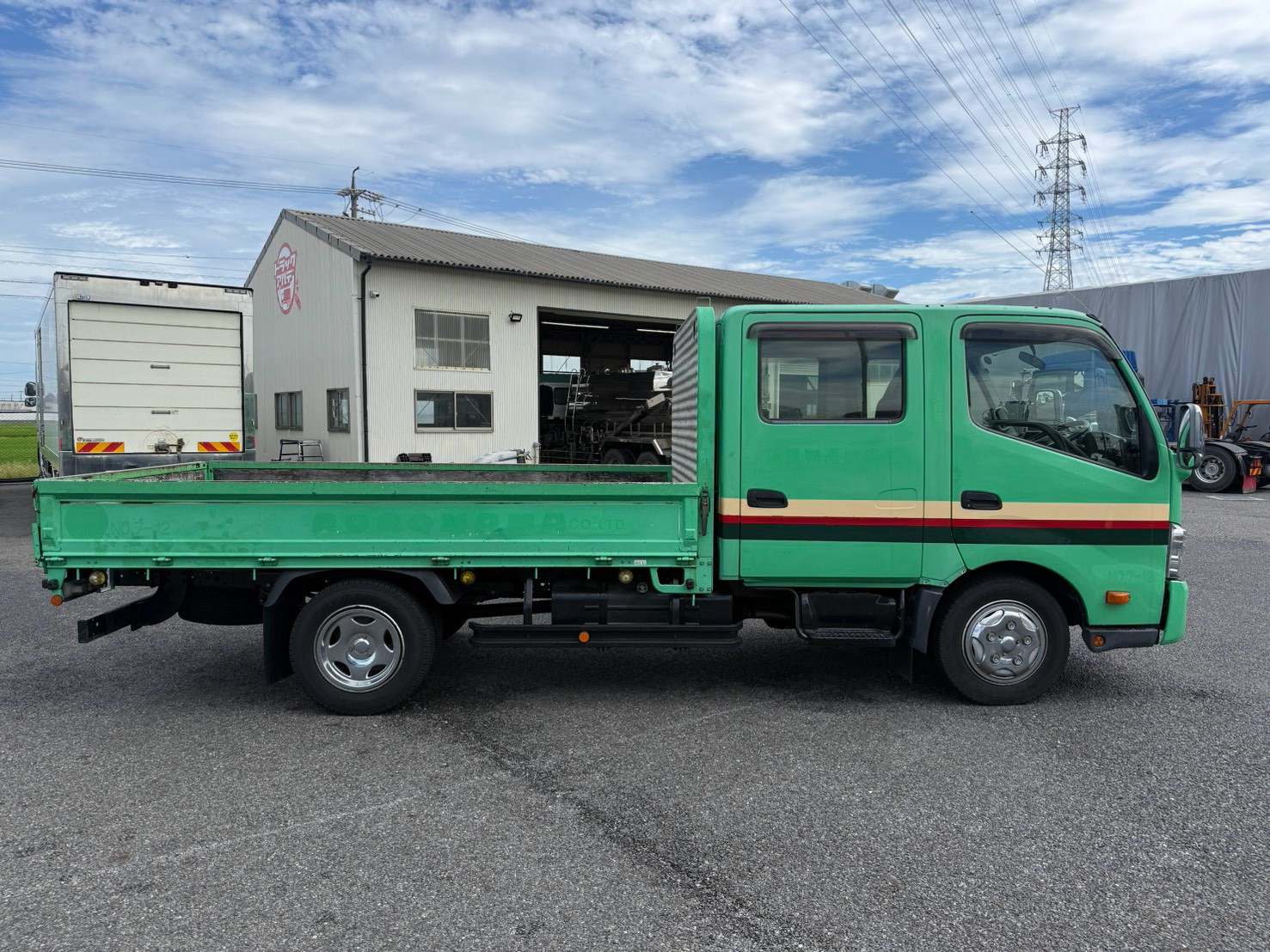 日野 小型ワイド  平ボディ TKG-XZU710M