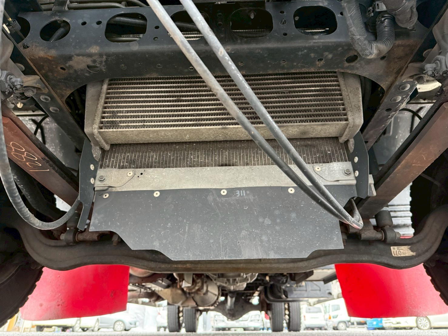 いすゞ 中型ワイド フォワード アルミウィング 2RG-FRR90S2