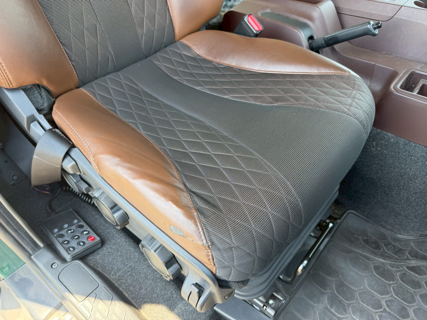 日野 大型  平ボディ 2PG-FE2ABG