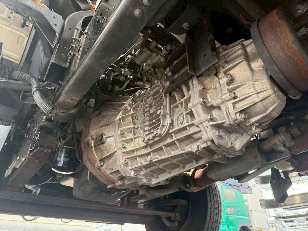 いすゞ 中型ワイド  アルミウィング TKG-FRR90T2