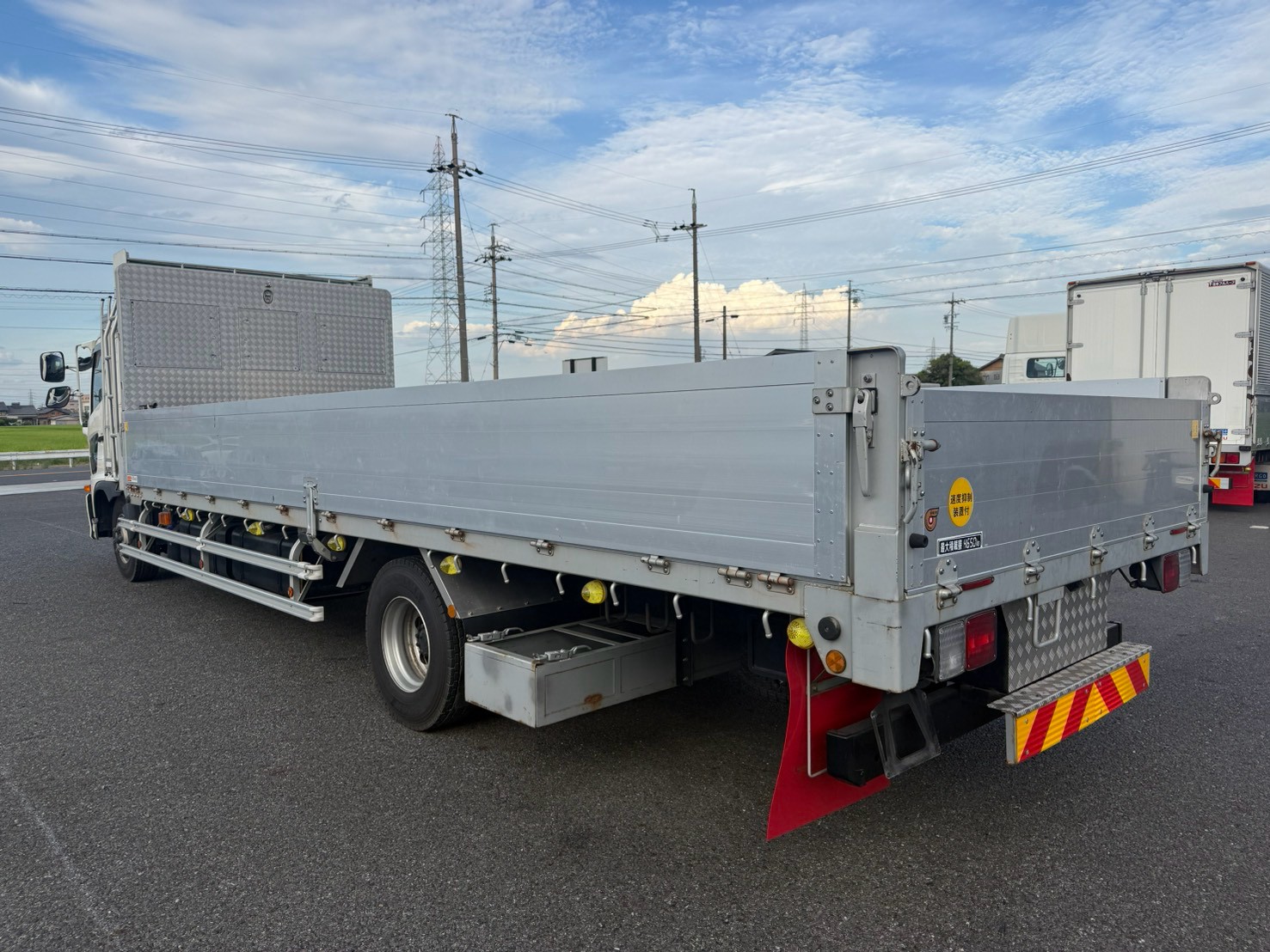 日野 中型増トンワイド レンジャー 平ボディ 2PG-GD2ABG